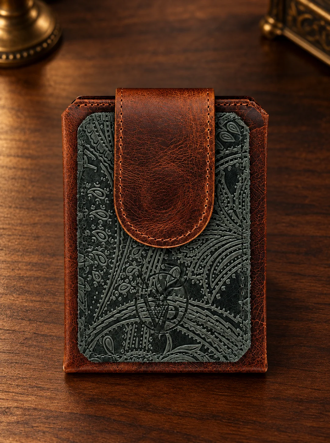 Hunter Wallet in Paisley Brown, closed front view